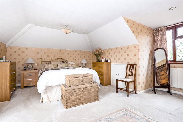  Image of 5 bedroom Detached house for sale in Wedmans Lane Rotherwick Hook RG27 at Rotherwick Hook Rotherwick, RG27 9BN