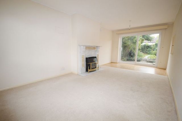  Image of 3 bedroom Semi-Detached house for sale in Manor Crescent Wendover Aylesbury HP22 at Manor Crescent  Wendover, HP22 6HH