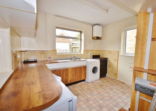  Image of 3 bedroom Semi-Detached house for sale in Manor Crescent Wendover Aylesbury HP22 at Manor Crescent  Wendover, HP22 6HH