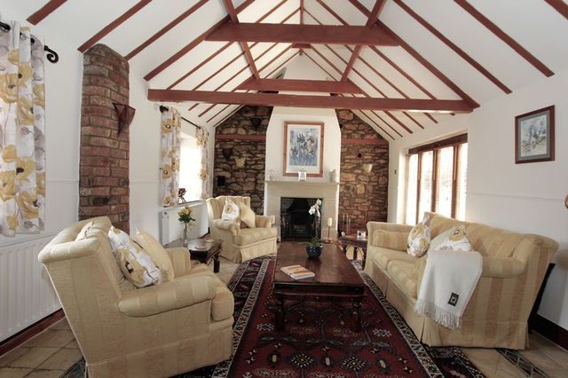  Image of 4 bedroom Detached house for sale in West End Winteringham Scunthorpe DN15 at West End Winteringham Scunthorpe, DN15 9NR