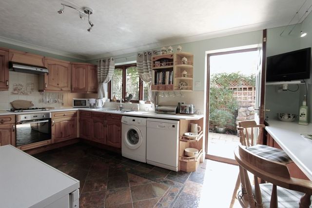  Image of 4 bedroom Detached house for sale in West End Winteringham Scunthorpe DN15 at West End Winteringham Scunthorpe, DN15 9NR