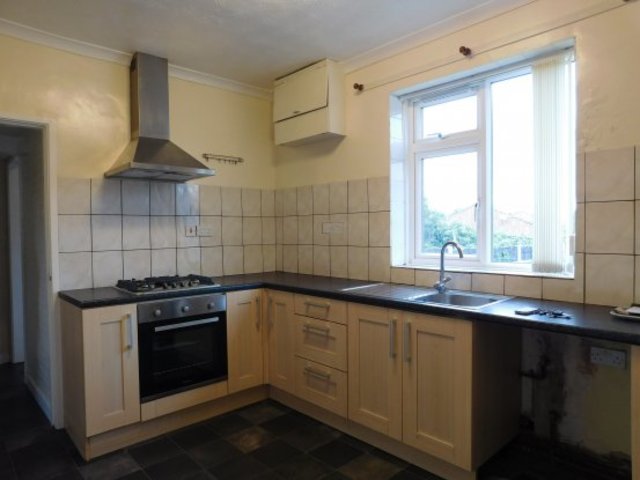  Image of 3 bedroom Terraced house for sale in West Street South Kirkby Pontefract WF9 at Pontefract West Yorkshire Pontefract, WF9 3HZ