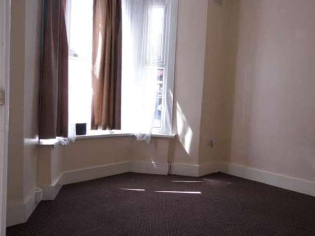  Image of 4 bedroom Terraced house to rent in Westbury Road London E7 at Westbury Road  London, E7 8BU