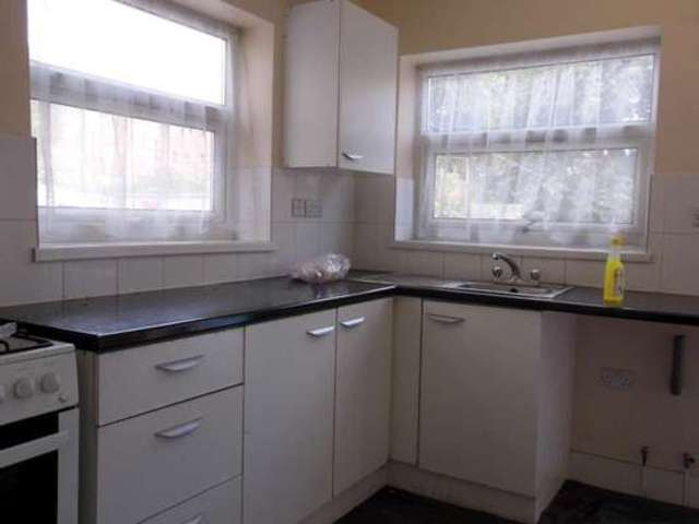  Image of 4 bedroom Terraced house to rent in Westbury Road London E7 at Westbury Road  London, E7 8BU