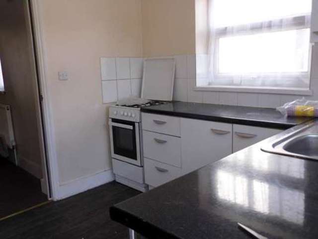  Image of 4 bedroom Terraced house to rent in Westbury Road London E7 at Westbury Road  London, E7 8BU