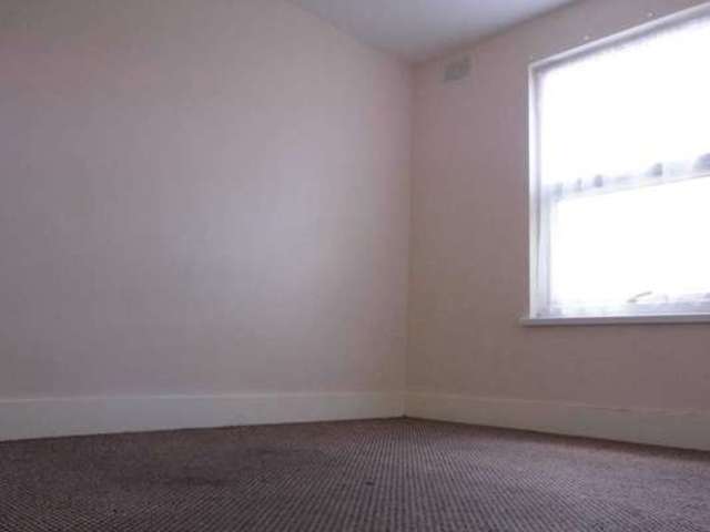  Image of 4 bedroom Terraced house to rent in Westbury Road London E7 at Westbury Road  London, E7 8BU