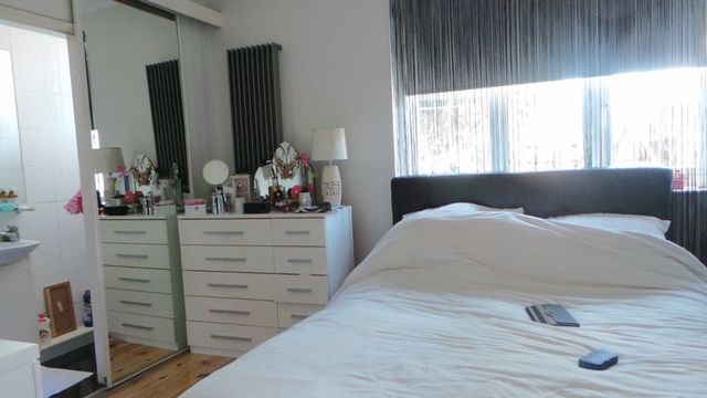 Image of 2 bedroom Property for sale in Westerham Avenue London N9 at Westerham Avenue  Edmonton, N9 9BT