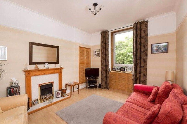  Image of 1 bedroom Flat to rent in Westfield Road Edinburgh EH11 at Gorgie Edinburgh Edinburgh, EH11 2QP