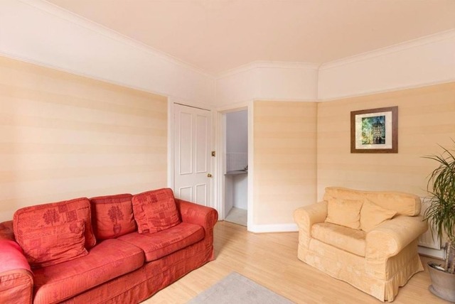  Image of 1 bedroom Flat to rent in Westfield Road Edinburgh EH11 at Gorgie Edinburgh Edinburgh, EH11 2QP