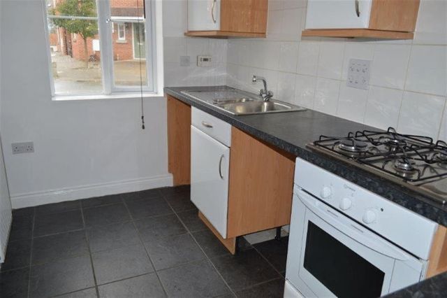  Image of 3 bedroom Semi-Detached house to rent in Worle Moor Road Weston-super-Mare BS24 at Worle Moor Road  Weston-Super-Mare, BS24 7JR