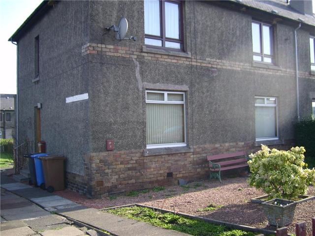  Image of 2 bedroom Flat to rent in Whirlbut Crescent Dunfermline KY11 at Dunfermline Fife Fife, KY11 3AE