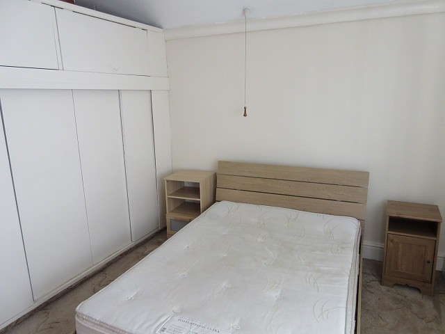  Image of 2 bedroom Flat to rent in Whitchurch Road Heath Cardiff CF14 at Cardiff, CF14 3JR