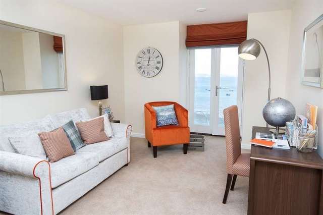  Image of 2 bedroom Apartment for sale in White Lion Street Tenby SA70 at Tenby  Tenby, SA70 7ET