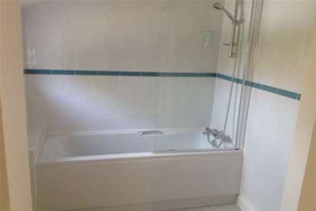 Image of 2 bedroom Flat to rent in Freshfield Road Southampton SO15 at Southampton, SO15 8QW