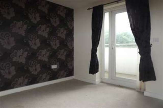  Image of 2 bedroom Flat to rent in Roughwood Drive Kirkby Liverpool L33 at Liverpool, L33 8WZ