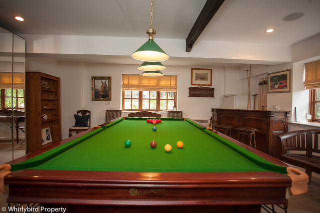  Image of 1 bedroom Country House to rent in Witheridge Lane Penn High Wycombe HP10 at Penn Buckinghamshire Penn, HP10 8PG