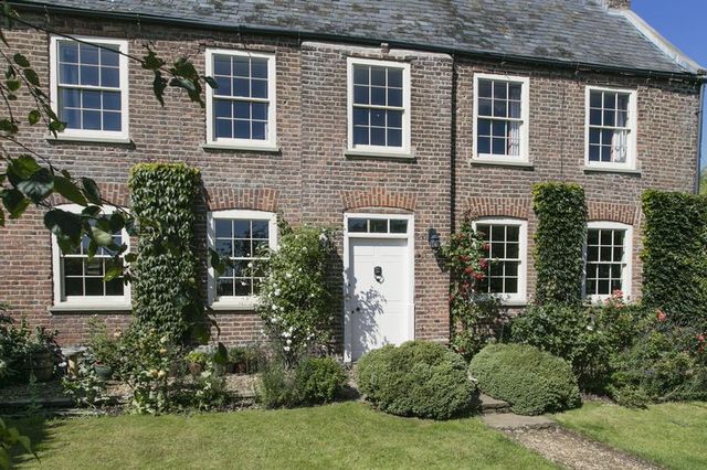  Image of 5 bedroom Detached house for sale in Woad Mill Bank Tydd St. Mary Wisbech PE13 at Woad Mill Bank Tydd St. Mary Wisbech, PE13 5QU