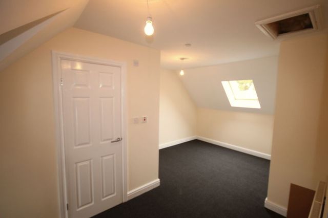  Image of 3 bedroom Terraced house to rent in Wood Lane Willenhall WV12 at Wood Lane  Willenhall, WV12 5NE