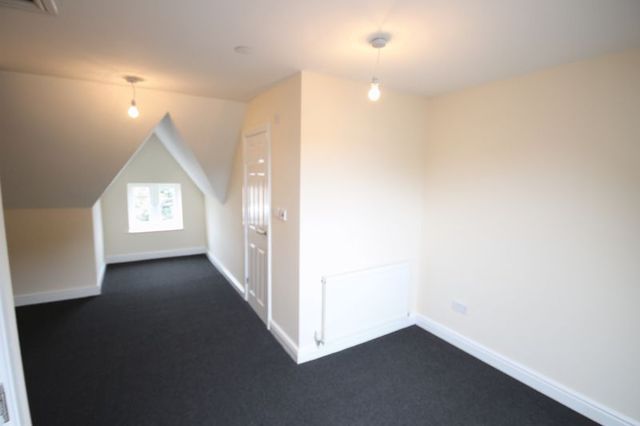  Image of 3 bedroom Terraced house to rent in Wood Lane Willenhall WV12 at Wood Lane  Willenhall, WV12 5NE