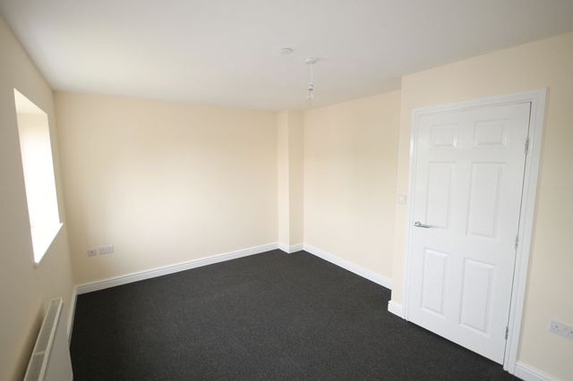  Image of 3 bedroom Terraced house to rent in Wood Lane Willenhall WV12 at Wood Lane  Willenhall, WV12 5NE