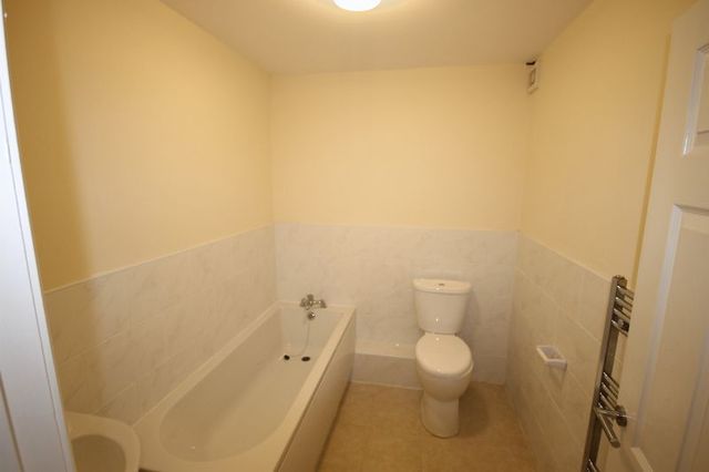  Image of 3 bedroom Terraced house to rent in Wood Lane Willenhall WV12 at Wood Lane  Willenhall, WV12 5NE