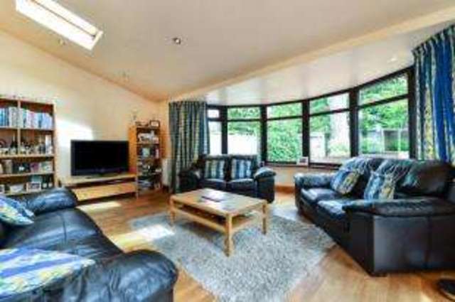  Image of 5 bedroom Detached house for sale in Woodland Way West Wickham BR4 at West Wickham  West Wickham, BR4 9LT