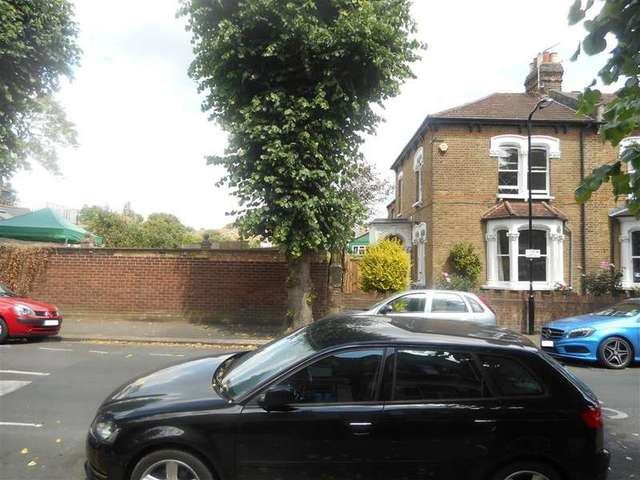  Image of 4 bedroom Terraced house for sale in Woodville Road London E11 at Leytonstone London Leytonstone, E11 3BH