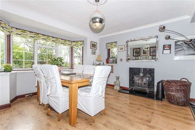  Image of 3 bedroom Detached house for sale in Worcester Road Knowle Fields Alcester B49 at Worcester Road Knowle Fields Alcester, B49 5LS