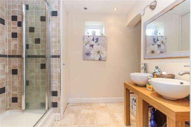  Image of 3 bedroom Detached house for sale in Worcester Road Knowle Fields Alcester B49 at Worcester Road Knowle Fields Alcester, B49 5LS