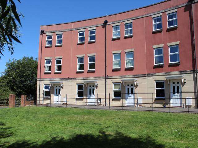  Image of 4 bedroom Town House to rent in Worle Moor Road Weston-super-Mare BS24 at Weston Village Weston-super-Mare West Wick, BS24 7EG