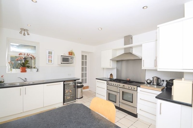 Image of 5 bedroom Semi-Detached house to rent in Abercorn Terrace Edinburgh EH15 at Portobello Edinburgh Edinburgh, EH15 2DF