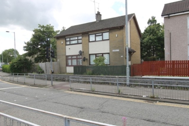  Image of 2 bedroom Semi-Detached house to rent in Corkerhill Road Glasgow G52 at Mosspark Glasgow Glasgow, G52 1TG
