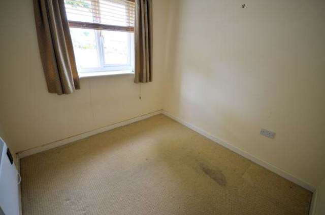  Image of 2 bedroom Apartment for sale in North Leas Avenue Scarborough YO12 at 17 Charles William Apartments North Leas Avenue Scarborough, YO12 6LY