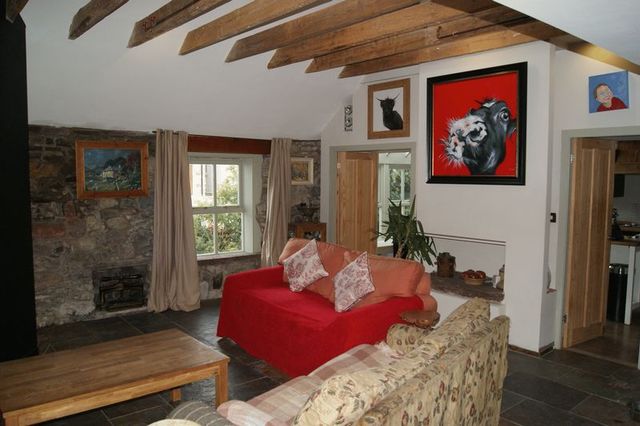  Image of 4 bedroom Cottage for sale in Howgate Road Roberton Biggar ML12 at Roberton Biggar, ML12 6RS