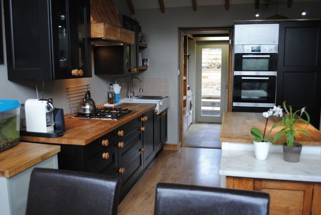  Image of 4 bedroom Cottage for sale in Howgate Road Roberton Biggar ML12 at Roberton Biggar, ML12 6RS