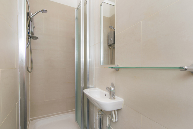  Image of 1 bedroom Flat to rent in Belsize Road London NW6 at Swiss Cottage, NW6 4TG