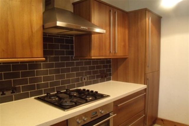  Image of 2 bedroom Flat to rent in Harland Cottages Glasgow G14 at Scotstoun Glasgow Glasgow, G14 0AS