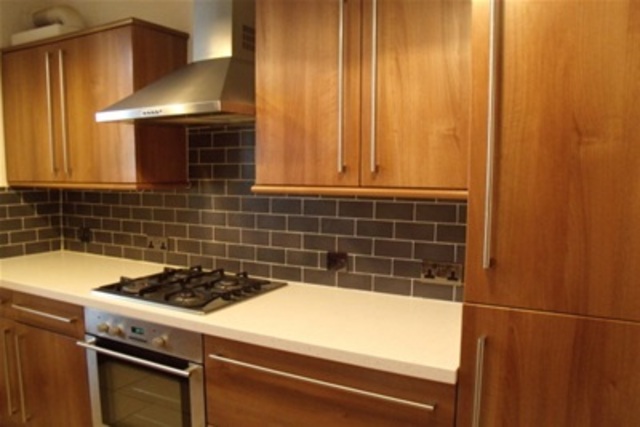  Image of 2 bedroom Flat to rent in Harland Cottages Glasgow G14 at Scotstoun Glasgow Glasgow, G14 0AS
