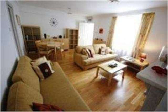  Image of 2 bedroom Flat to rent in Belsize Road London NW6 at London, NW6 4TG