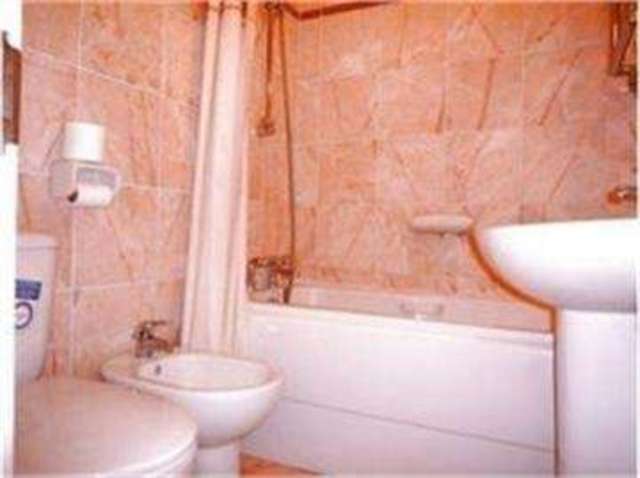  Image of 2 bedroom Flat to rent in Belsize Road London NW6 at London, NW6 4TG
