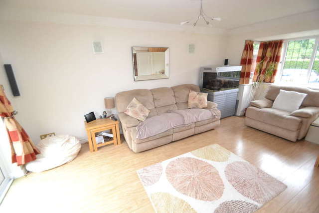  Image of 3 bedroom Detached house for sale in Knights Close Bishop