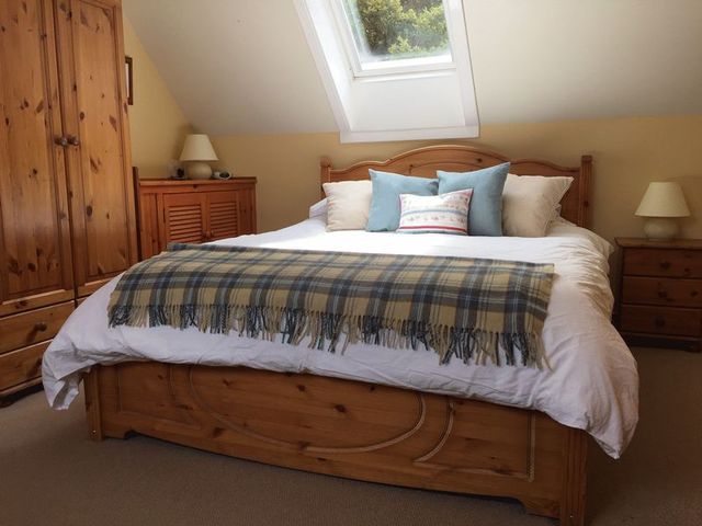  Image of 3 bedroom Cottage for sale in Kyleakin Isle of Skye IV41 at Kyleakin Isle Of Skye, IV41 8PN