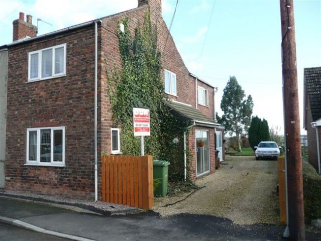  Image of 3 bedroom Semi-Detached house for sale in Middle Street Corringham Gainsborough DN21 at Middle Street  Corringham, DN21 5QS