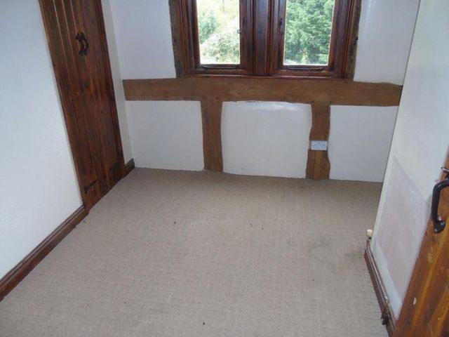 Image of 7 bedroom Cottage for sale in Upton Snodsbury Worcester WR7 at Upton Snodsbury Worcester, WR7 4NN