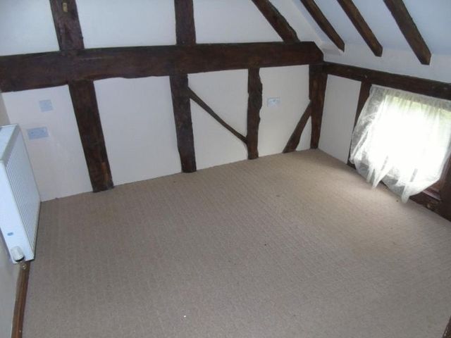  Image of 7 bedroom Cottage for sale in Upton Snodsbury Worcester WR7 at Upton Snodsbury Worcester, WR7 4NN