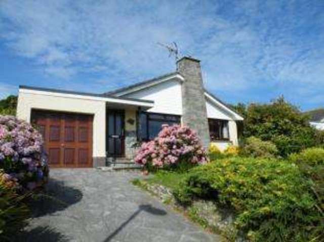  Image of 3 bedroom Bungalow for sale in Trelispen Park Drive Gorran Haven St. Austell PL26 at Gorran Haven St. Austell Gorran Haven, PL26 6HX
