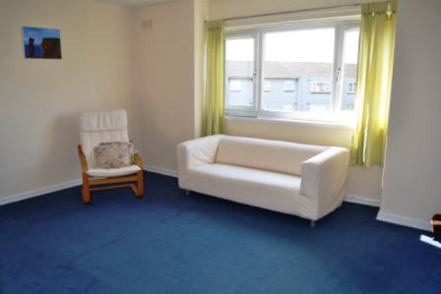  Image of 2 bedroom Flat to rent in Forrester Park Grove Edinburgh EH12 at Corstorphine Edinburgh Edinburgh, EH12 9AJ