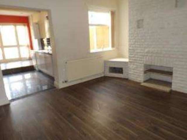  Image of 3 bedroom Terraced house for sale in Montague Street Mansfield NG18 at Mansfield Nottinghamshire Mansfield, NG18 2PL
