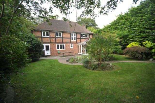  Image of 4 bedroom Detached house for sale in Wilderness Road Earley Reading RG6 at Wilderness Court  Reading, RG6 7RF