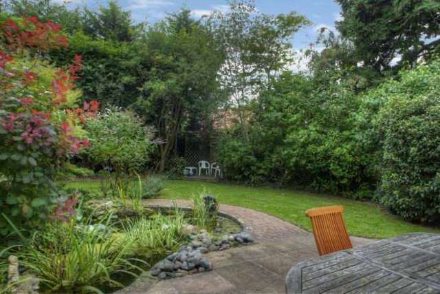  Image of 4 bedroom Detached house for sale in Wilderness Road Earley Reading RG6 at Wilderness Court  Reading, RG6 7RF